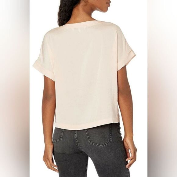 NWT Cupcakes & Cashmere Koryn Satin Boat Neck Tea Rose Blouse (S & M) - Picture 2 of 7